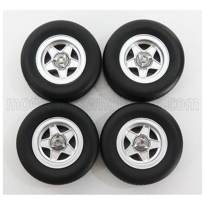 KK SCALE ACCESSORIES 4x  CROMODORA WHEEL AND TYRE SET 1969 FERRARI 365 GTB DAYTONA - BLACK 1/18