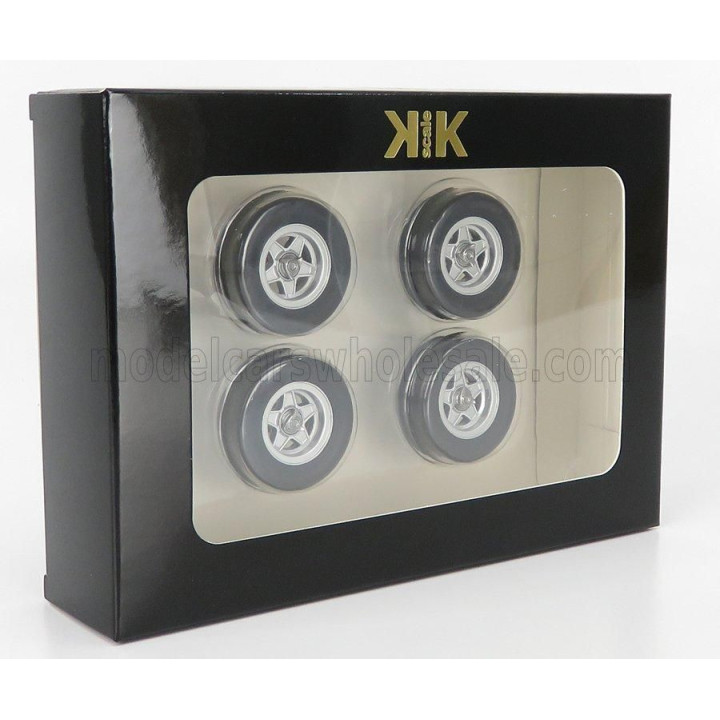 KK SCALE ACCESSORIES 4x  CROMODORA WHEEL AND TYRE SET 1969 FERRARI 365 GTB DAYTONA - BLACK 1/18