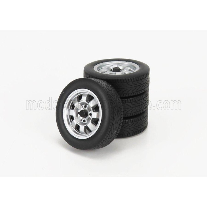 KK SCALE ACCESSORIES 4X  WHEELS AND RIMS SET  FOR PORSCHE 924 TURBO 1986 - SILVER 1/18