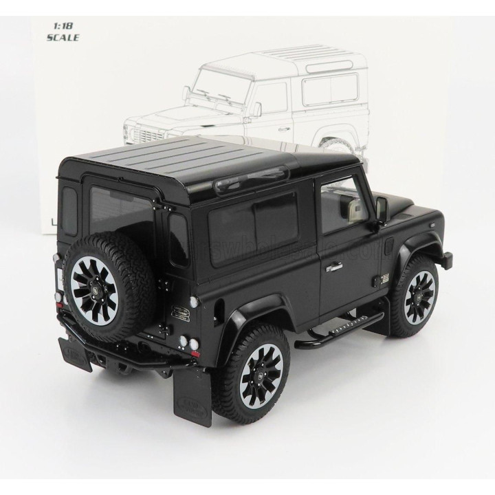 LCD MODEL LAND ROVER DEFENDER 90 WORKS V8 70th EDITION 2018 - MATT BLACK 1/18