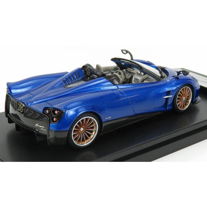 LCD MODEL PAGANI HUAYRA ROADSTER 2018 - BLUE MET 1/43