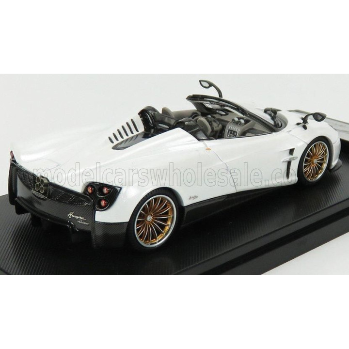 LCD MODEL PAGANI HUAYRA ROADSTER 2018 - WHITE 1/43