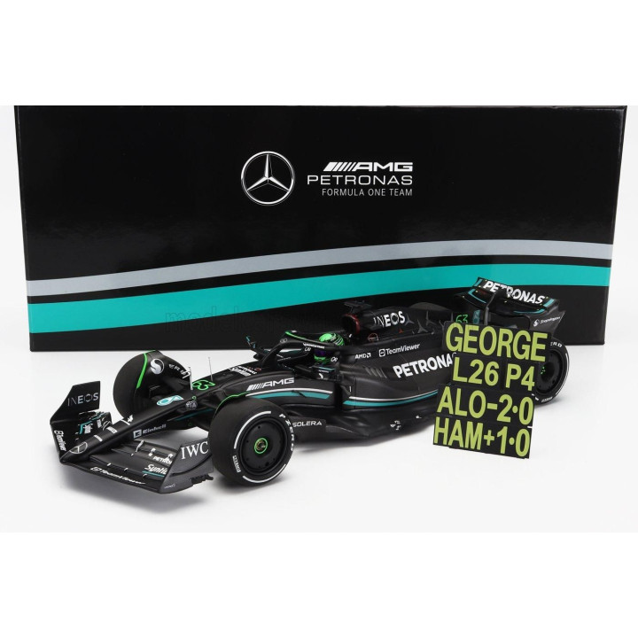 MINICHAMPS MERCEDES GP F1 W14 TEAM MERCEDES-AMG PETRONAS FORMULA ONE N 63 7th BAHRAIN GP WITH PIT BOARD 2023 GEORGE RUSSEL - MAT
