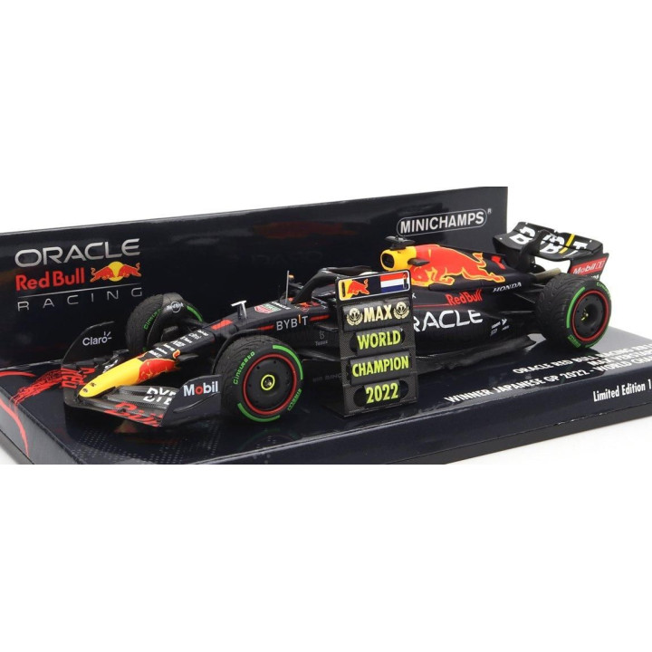 MINICHAMPS RED BULL F1 RB18 TEAM ORACLE RED BULL RACING N 1 WORLD CHAMPION WINNER JAPAN GP WITH PIT BOARD 2022 MAX VERSTAPPEN - 