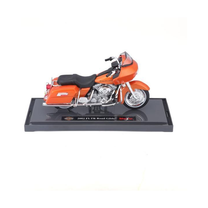 Maisto Harley-Davidson FLTR Road Glide 2002 1:18