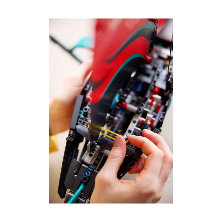 LEGO Technic - Jachta Emirates Team New Zealand AC75