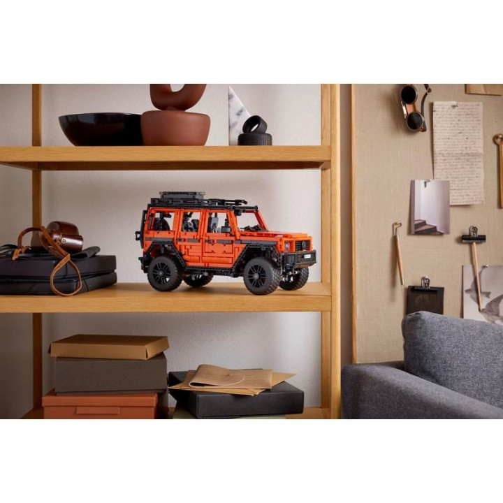 LEGO Technic - Mercedes-Benz G 500 PROFESSIONAL Line