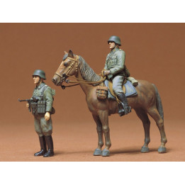 Tamiya 35053 Wehrmacht Mounted Infantry 1:35