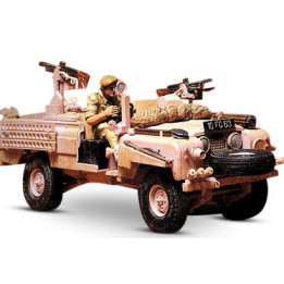 Tamiya 35076 SAS Land Rover Pink Panther 1/35