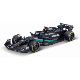 Bburago Signature Mercedes-AMG F1 W14 E Performance NO63 Russell