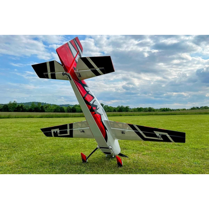 104" Edge 540T Červená/Bílá 2,64m