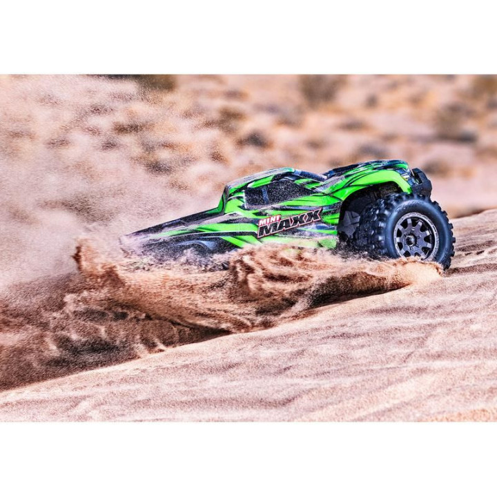 Traxxas Mini Maxx 1:12 BL-2s RTR černý