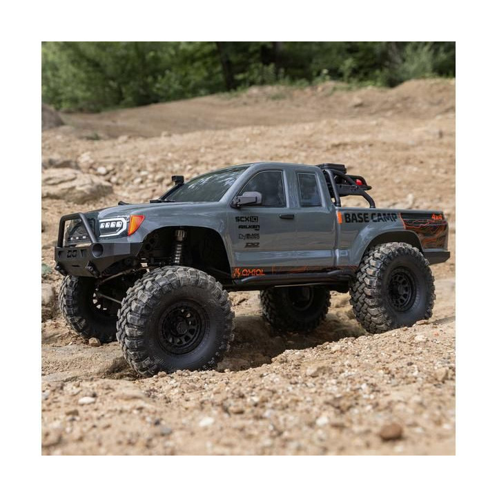 Axial SCX10 III Base Camp 4WD 1:10 RTR šedý