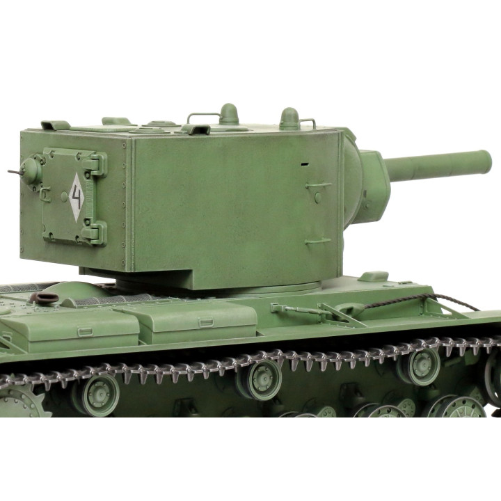 Tamiya 35375 KV-2 GIGANT Russian Heavy Tank 1:35