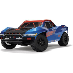 RC model auta Arrma Fury 223S BLX v měřítku 1:10, s náhonem 2WD, výkonným střídavým motorem a rychlostí až 80 km/h. Nezávislé zavěšení, olejové tlumiče, řídící jednotka Spektrum 45A SLT 2-3S LiPo, elektronická stabilizace DSC.