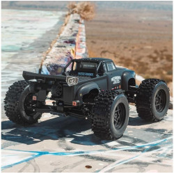 RC model auta Arrma Notorious 6S BLX 1:8 s náhonem 4WD a krátkým rozvorem pro kaskadérské kousky, je vybaven střídavý motorem, pro rychlost až 96 km/h! Regulátor Spektrum s podporou telemetrie a funkcemi Smart. Hliníkové šasi a další díly EXB pro...