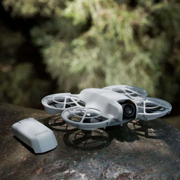 DJI Neo Motion Fly More Combo