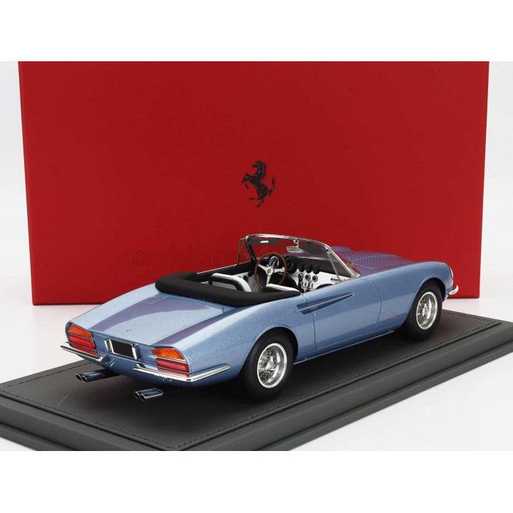 BBR MODELS FERRARI 365 CALIFORNIA s/n08347 SPIDER CABRIOLET GENEVE MOTORSHOW 1966- CON VETRINA - WITH SHOWCASE - LIGHT BLUE MET 