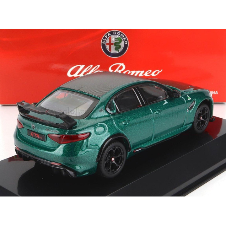 BURAGO ALFA ROMEO GIULIA GTAm 2020 - WITH HARD SHOWCASE - EXCLUSIVE CARMODEL - M O N T R E A L GREEN MET 1/43