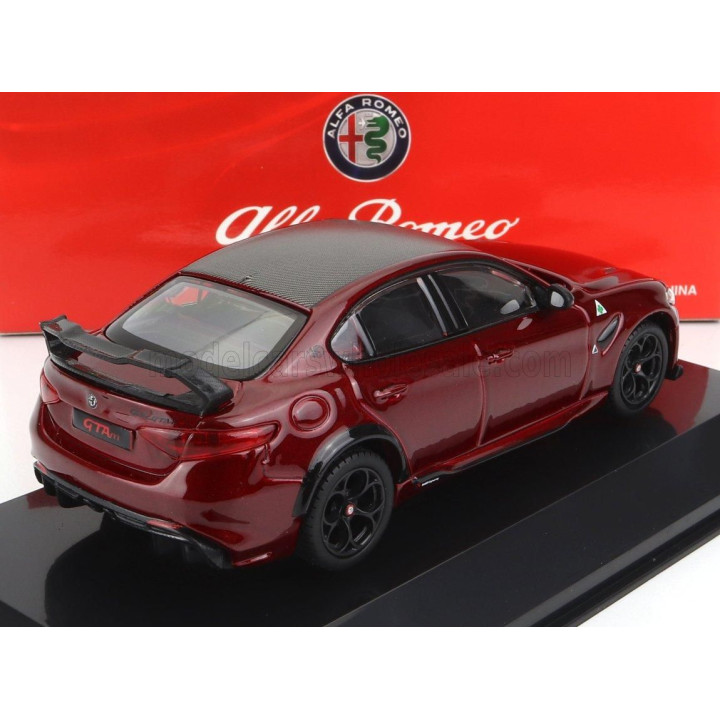 BURAGO ALFA ROMEO GIULIA GTAm 2020 - WITH HARD SHOWCASE - EXCLUSIVE CARMODEL - ROSSO GTA - RED MET 1/43