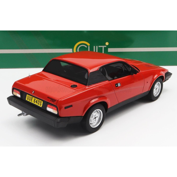 CULT SCALE MODELS TRIUMPH TR7 COUPE 1979 - RED 1/18