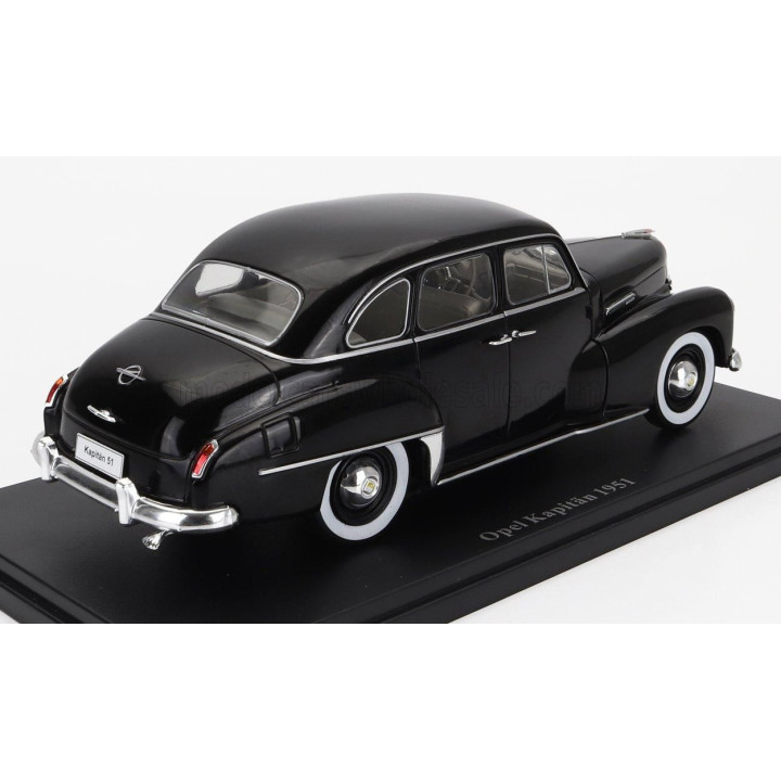 EDICOLA OPEL KAPITAN 1951 - BLACK 1/24