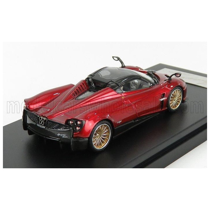 LCD MODEL PAGANI HUAYRA ROADSTER 2018 - RED MET 1/64