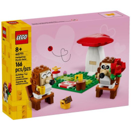 LEGO Iconic - Ježčí rande s piknikem