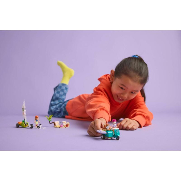 LEGO Friends - Dobrodružství se surfujícími psy a skútrem