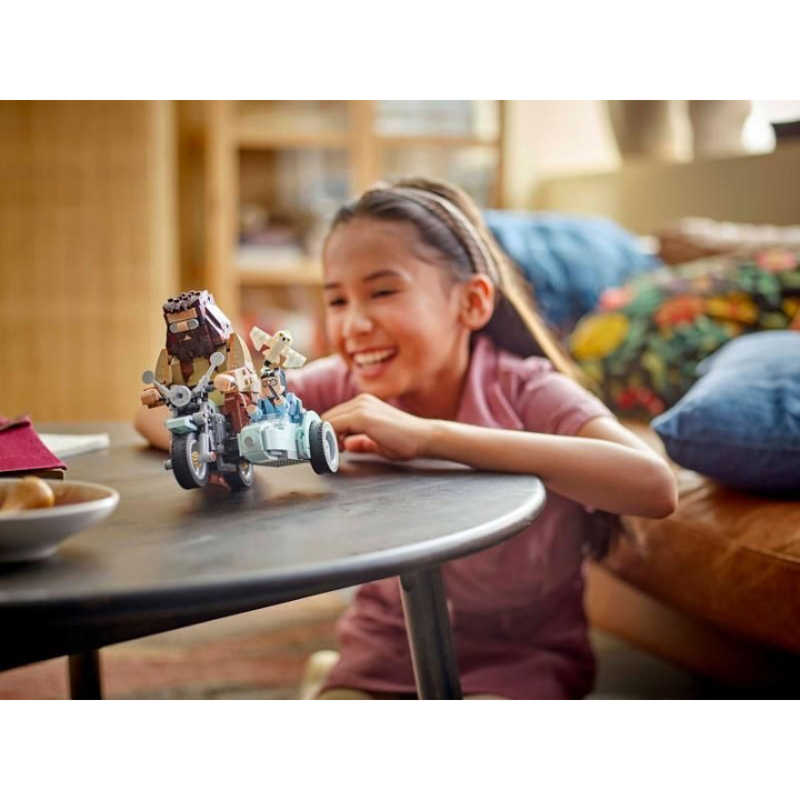 LEGO Harry Potter - Hagrid™ a Harry na motorce