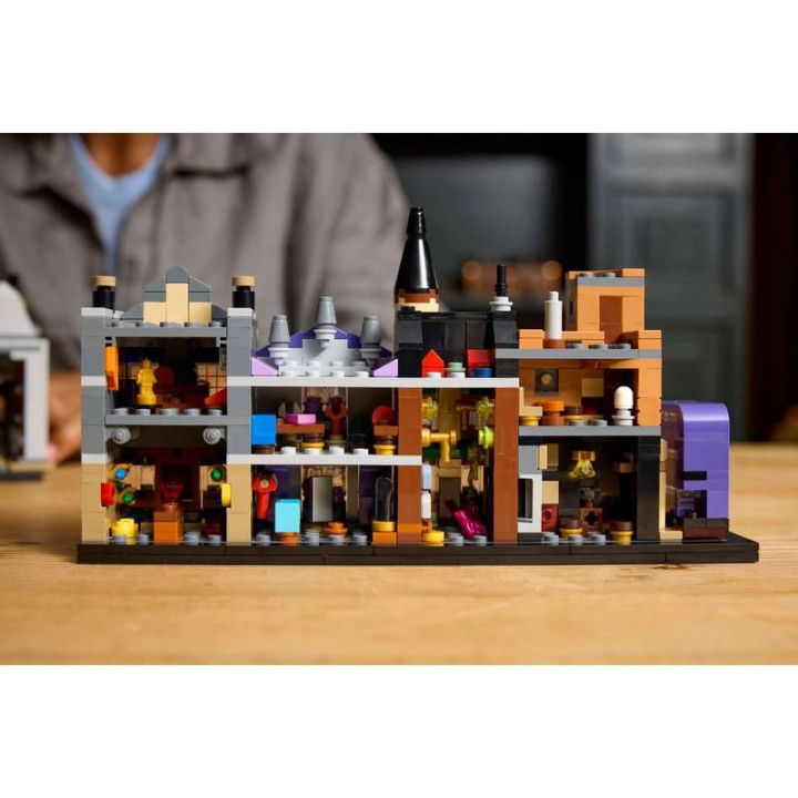LEGO Harry Potter - Kouzelnické obchody v Příčné ulici