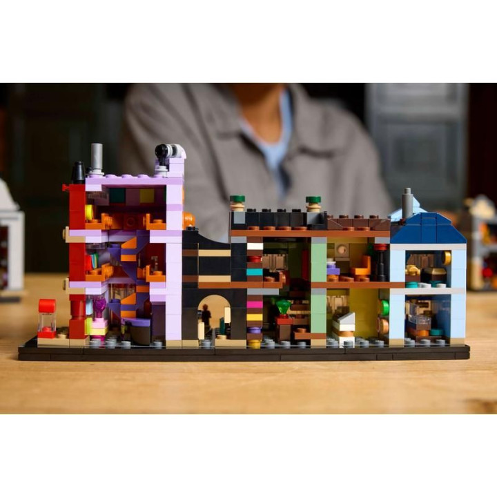 LEGO Harry Potter - Kouzelnické obchody v Příčné ulici