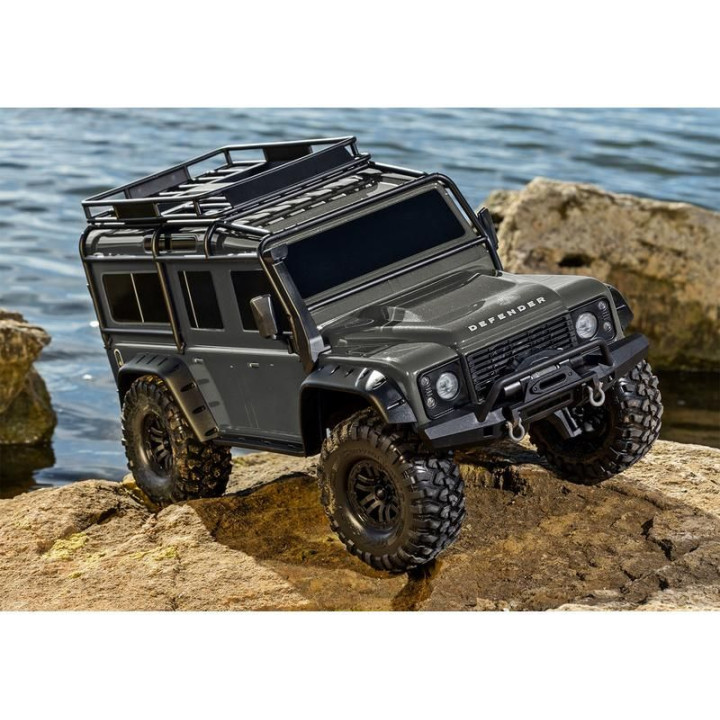 Traxxas TRX-4 Land Rover Defender 1:10 RTR červený