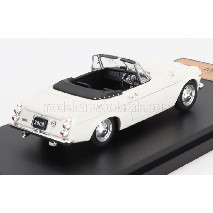 EDICOLA DATSUN FAIRLADY 2000 (SE311) CABRIOLET OPEN 1967 - WHITE 1/43