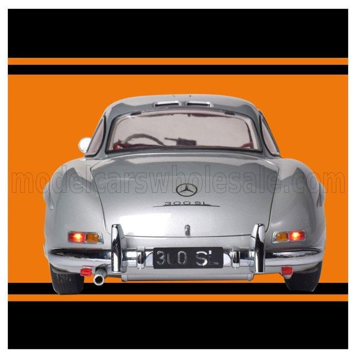 IXO MODELS MERCEDES BENZ SL-CLASS 300SL COUPE (W198) 1954 - SILVER 1/8