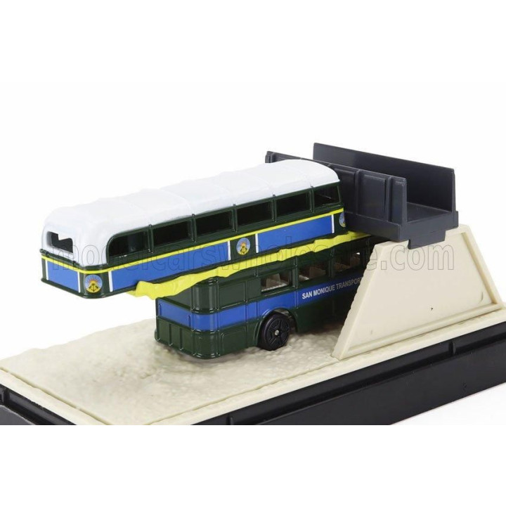 MOTOR MAX DECKER DIORAMA - AUTOBUS WITH BRIDGE 1960 - 007 JAMES BOND - LIVE AND LET DIE - VIVI E LASCIA MORIRE - BLUE GREEN 1/64