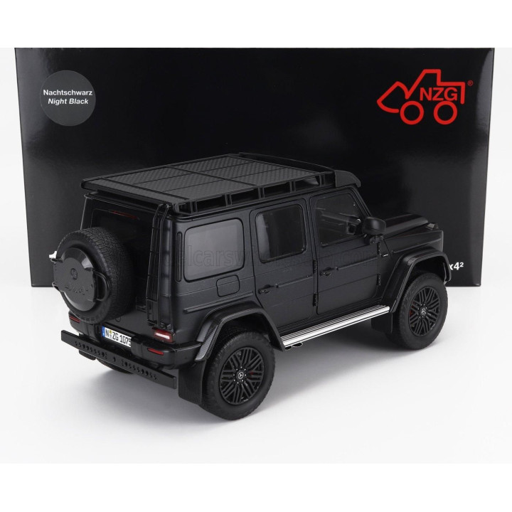 NZG MERCEDES BENZ G-CLASS G63 4x4 AMG 2023 - NIGHT BLACK 1/18