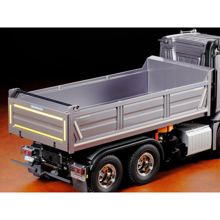 Tamiya RC MB Arocs 3348 Tipper Truck 6x4 nenafarbený (biely) 1/14 kit/stavebnica