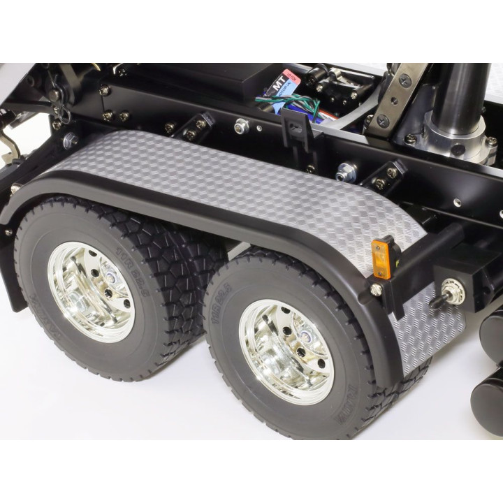 Tamiya RC MB Arocs 3348 Tipper Truck 6x4 nenafarbený (biely) 1/14 kit/stavebnica