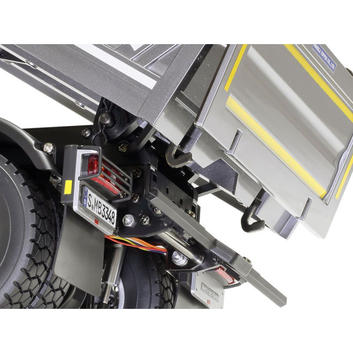 Tamiya RC MB Arocs 3348 Tipper Truck 6x4 nenafarbený (biely) 1/14 kit/stavebnica