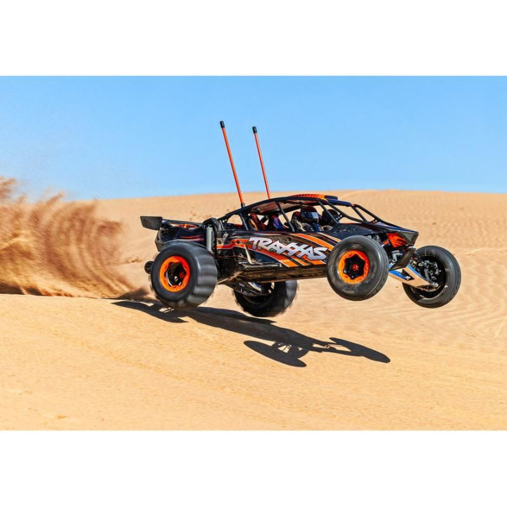 Traxxas Funco 1:6 RTR červená