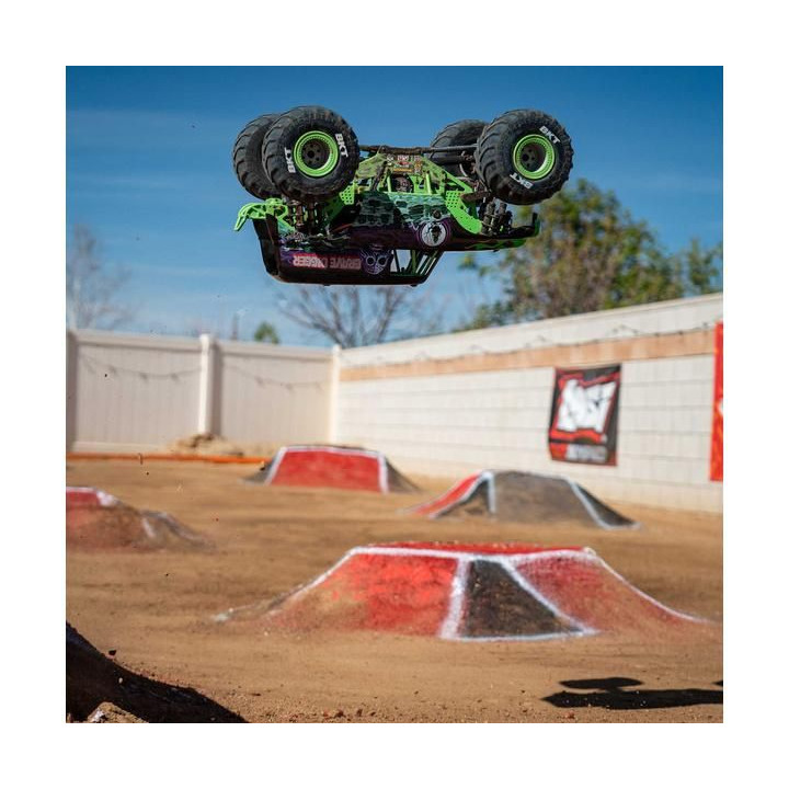 Losi LMT Monster Truck 2.0 1:8 4WD RTR Grave Digger