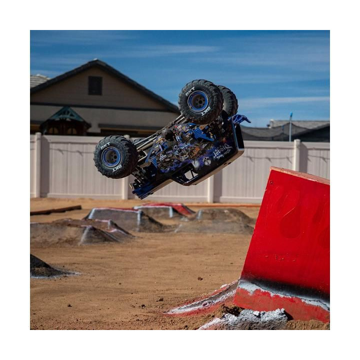 Losi LMT Monster Truck 2.0 1:8 4WD RTR Son Uva Digger
