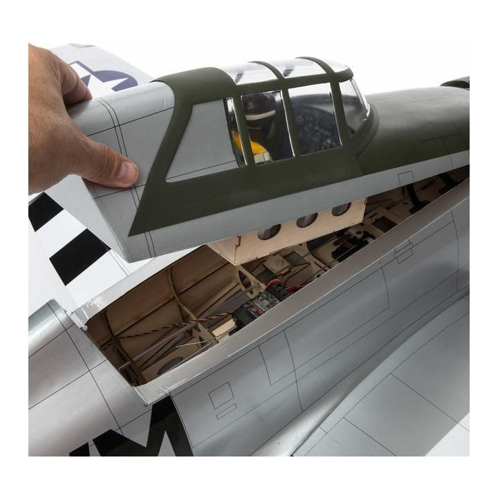 Hangar 9 P-47D Thunderbolt 1.7m 20cc ARF