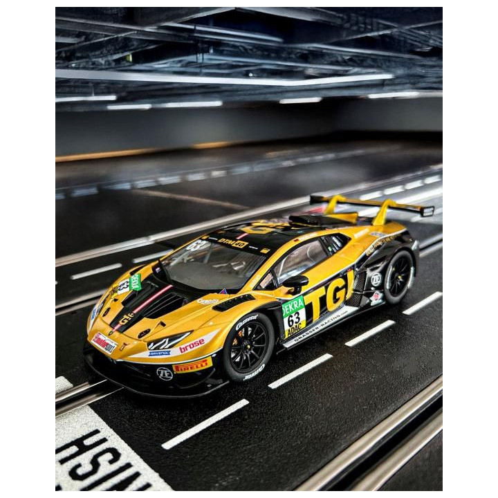 Auto Carrera EVO - 27814 Lamborghini Huracán GT3