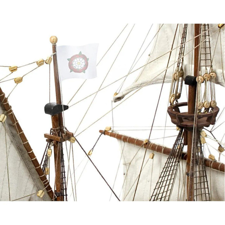 OcCre Golden Hind 1:85