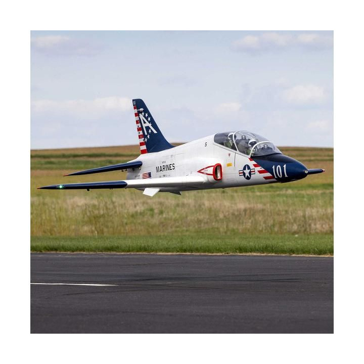 Hangar 9 Hawk/T-45 140-160N ARF + zatahovací podvozek