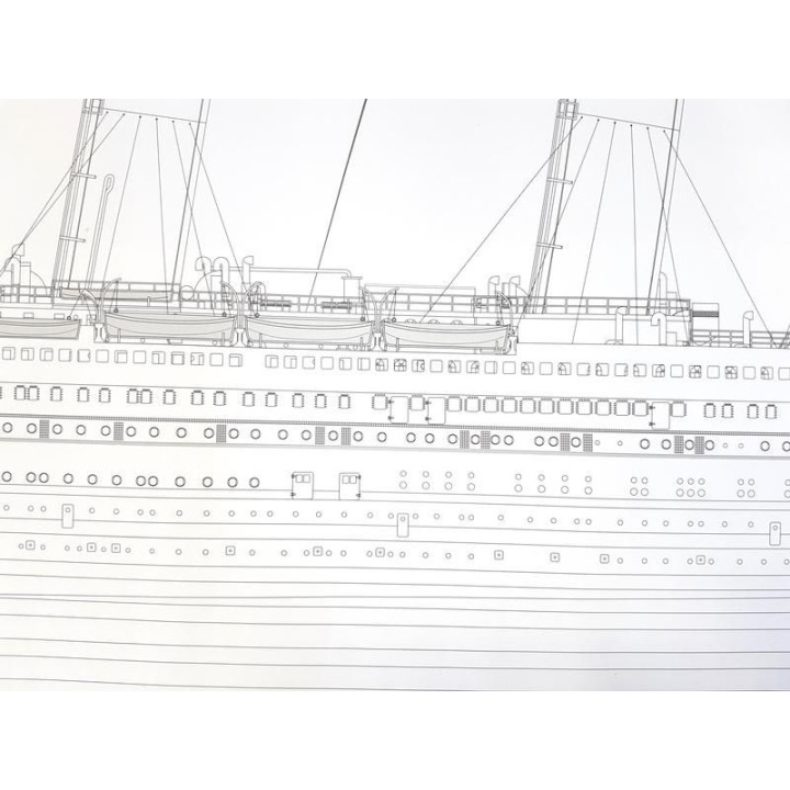 AMATI R.M.S. Titanic 1:250 kit (verze 2025)