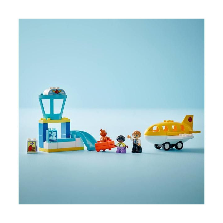 LEGO DUPLO - Poprvé na letišti