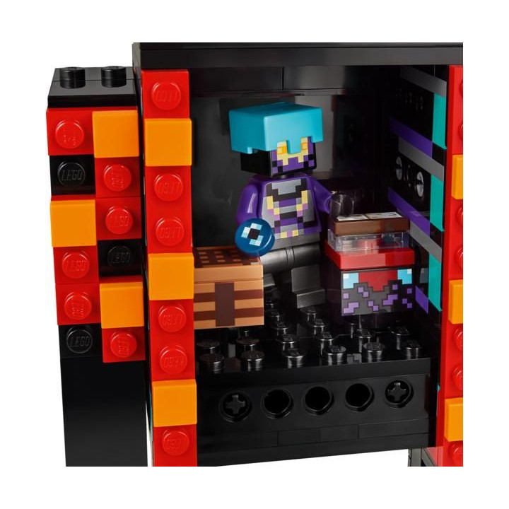 LEGO Minecraft - Endermanova věž